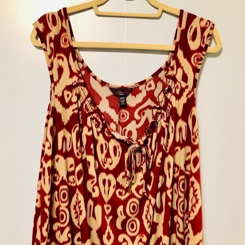 Deluxe L.A. Blues size 22/24 sleeveless top. Soft slinky material - Picture 9 of 11